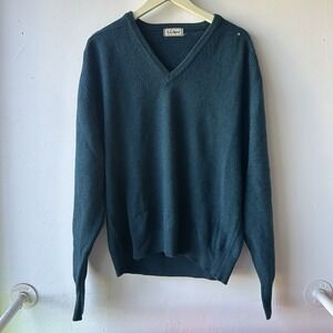 Vintage LL Bean Mens Blue Pullover Sweater Lambs Wool Size Large V Neck